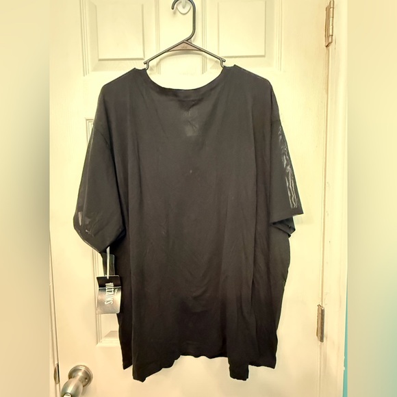 Women’s Short Sleeve Top - Picture 5 of 5